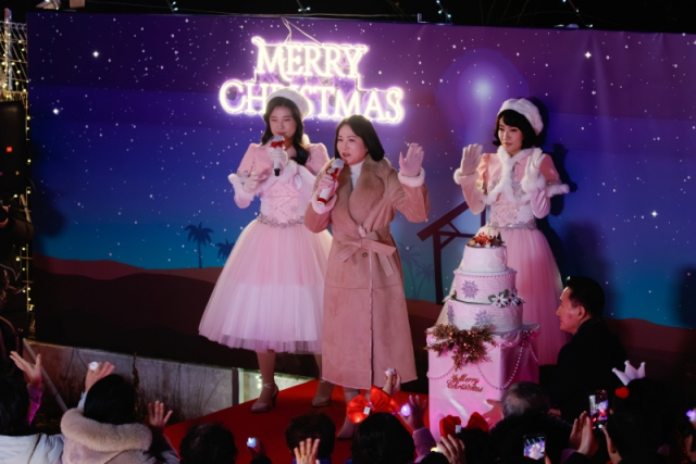 만민중앙교회, 2025 성탄 트리 점등식 개최